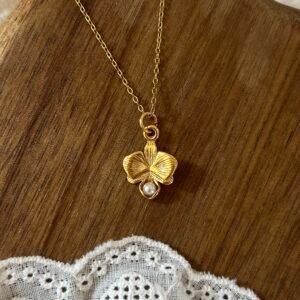 Collier Orchidée en doré